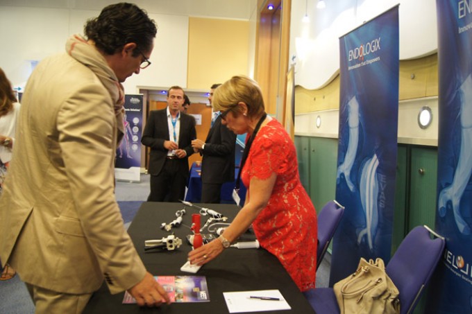 01_MEET-2015-exposition_17