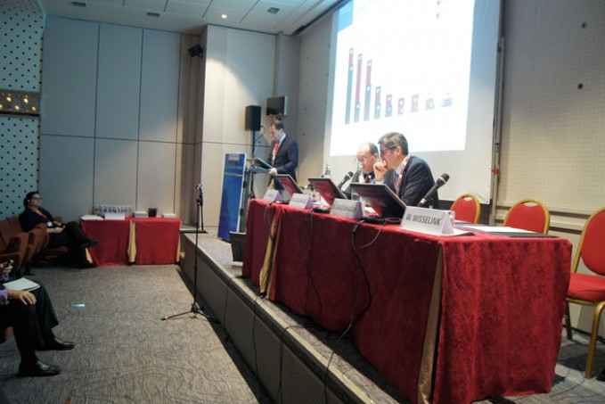 08_roomb-cacvs2016_01